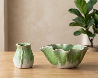 Ceramic Matcha Bowl and Whisk Holder Set: Wavy Edge Chawan, Gradient Pottery Stand