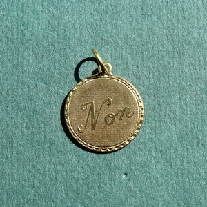 Vintage Non French Circle Charm - Vintage Brass Charm - Vintage Charm