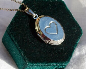 Simple Gold Locket - Etsy Australia