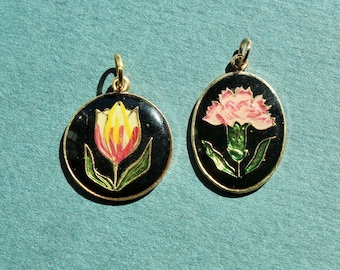 Encantos pintados a mano Cloisonné floral vintage - Encanto de tulipán vintage - Encanto de crisantemo vintage