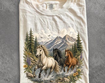 Vintage Running Horses Graphic Tee, Wildlife Countryside Animal Shirt, Rustic Western Nature Style Top, Comfort Colors® Horse Lover Gift Tee