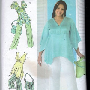 Op de afbeelding: Simplicity naaipatroon uit de Khaliah Ali Collectie. De afbeelding toont illustraties van dames tops en broeken, samen met een model in een turquoise top en witte broek. Het patroonnummer is 4556.