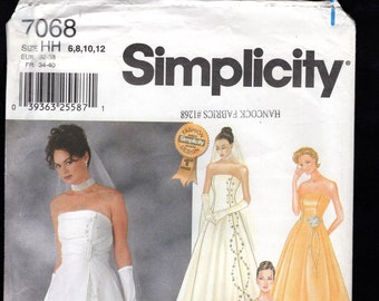 Simplicity 7068 Misses' Strapless, Evening, Bridal, Wedding Gown, w/Fitted Princess Seaming Flowing Into A Flared Skirt, Sizes 6-12, UNCUT