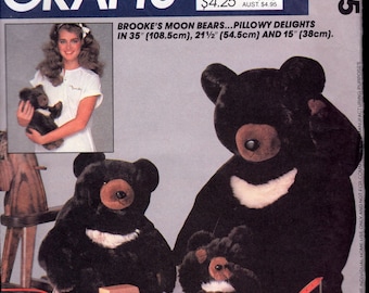McCall&#39;s 8865/713 Brooke Shield&#39;s Moon Bears, Cuddly Stuffed Bear Family, Mama, Papa, And Baby, Sizes 35&quot;, 21.5&quot;, & 15&quot; UNCUT, or CUT