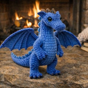 Wzór szydełkowy na małego smoka amigurumi – angielski, francuski, niemiecki, holenderski PDF