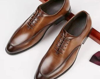 Nuove scarpe stringate Oxford da uomo di alta qualità, realizzate a mano in pelle marrone, modello intero.