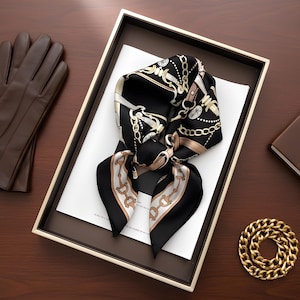 Luxuriöser Seidenschal (quadratisch) für Damen | 70 x 70 cm | Elegantes Accessoire für Kopf und Hals | Hochwertiges Modegeschenk für Sie