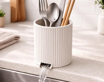 Porte-ustensiles avec égouttoir STL | Organisateur de séchage de cuisine | Couverts d'impression 3D | Tasse de vidange d'eau