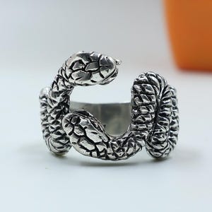 925 sterlingsilverring med dubbelhuvad orm, texturerade gotiska biker-smycken
