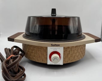 Salton Egg Cooker Cosmopolitan ER-2 Brown Vintage 8-Egg Automatic Poacher MCM