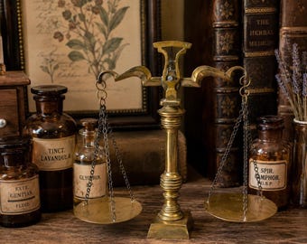 Vintage Brass Apothecary Tabletop Balance Scale 10 Inch