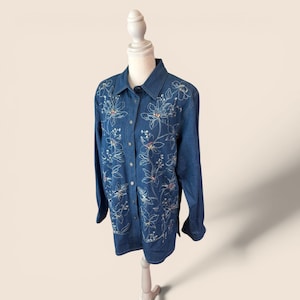 Vintage Koret City Blues Denim Shirt – Intricate Floral Embroidery & Beading – Boho Coastal Grandma