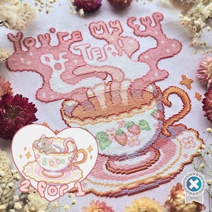 Patrón de punto de cruz de taza de té de fresa de San Valentín en formato PDF (¡2 por 1!)