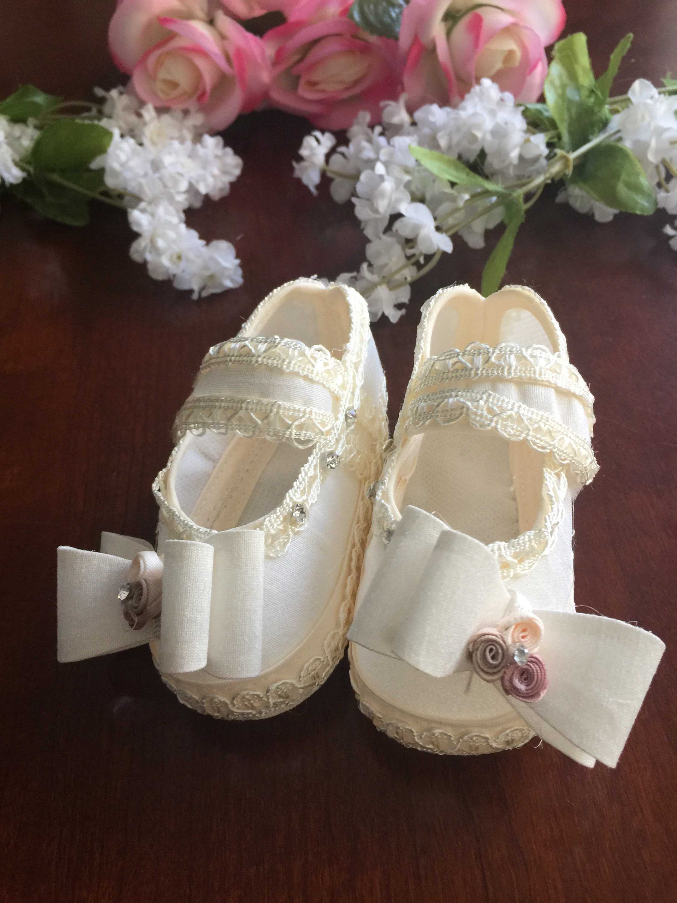 Baptism shoes Size 7 baby girl baptism shoes Ivory shoes Etsy