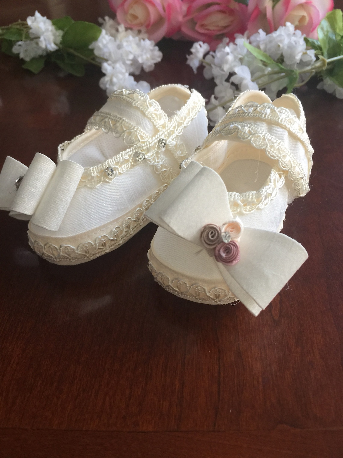 Baptism shoes Size 7 baby girl baptism shoes Ivory shoes Etsy