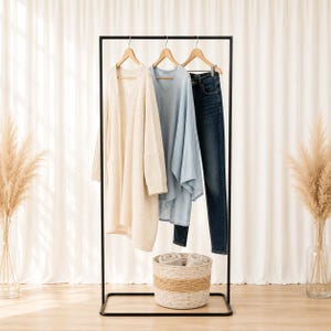 Moderner Kleiderständer aus Metall, minimalistischer Boutique-Kleiderständer für Modegeschäfte und Events