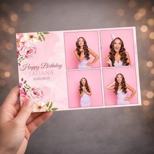 Peut inclure: Carte d'anniversaire avec fond rose et motifs floraux. La carte présente une série de quatre photos d'une femme portant un chapeau de fête. Le texte "Happy Birthday TATIANA 2026.06.15" est également visible.