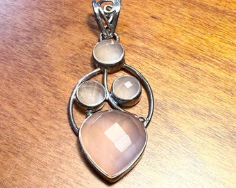 925 Pink Gemstones Pendant - Likely Rose Quartz