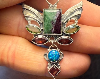 925 Art Deco Style Pendant with Multiple Gemstones