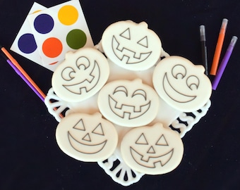 Decorate your own Jack-O-Lantern Sugar Cookies Kit