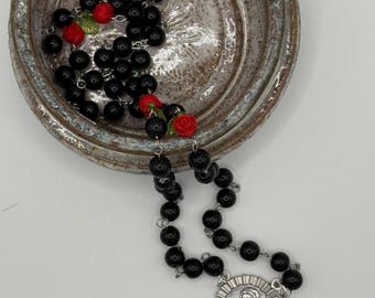 Black Rosary, Red Rose Accents, Madonna & Child, St. Pope Leo Medal