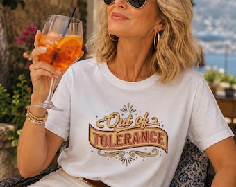許容範囲外Tシャツ｜中年女性向け皮肉なグラフィックTシャツ