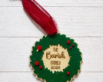 Personalisierte Familienname Kranz Ornament