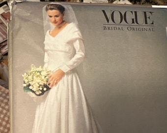 Vogue 2768, wedding dress with train, bridesmaid dress, sizes: 6, 8, 10.   12/23