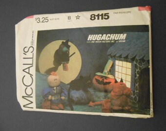 McCalls 8115, Hugachums, halloween stuffed decor