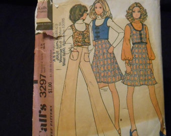 McCalls 3297, bell bottoms  size 12