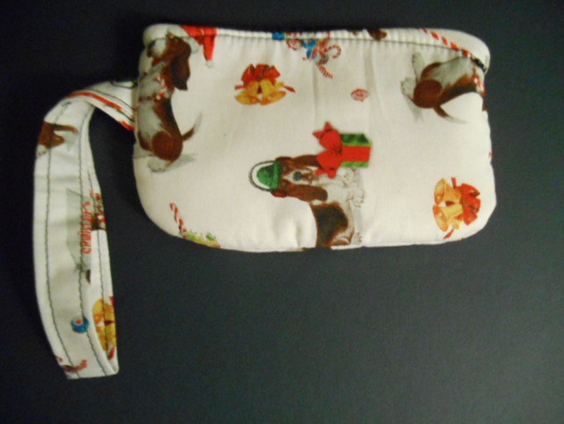 Wristlet Purse, wallet, change, make-up case, bassett hounds, Christmas image 2