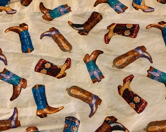 Valance, cowboy boots print fabric.    2/22