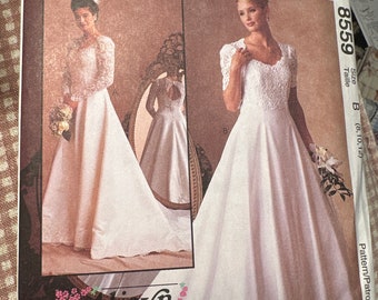 McCalls 8559 wedding dress sewing pattern size 8/10/12 and 14/16/18 you pick.    12/23