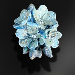 Blue Floral Drawer Knob with Cubic Zirconia, Handmade Flower Cabinet Pull, Luxury Gold Furniture Hardware, Decorative Dresser Knob