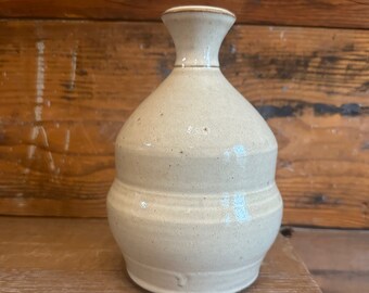 Vase - Warm White Glaze