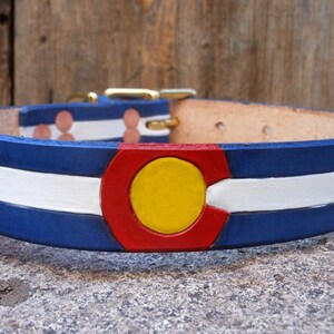 Colorado Flag - colletto per cani in pelle intagliato, disegnato e dipinto a mano, personalizzato