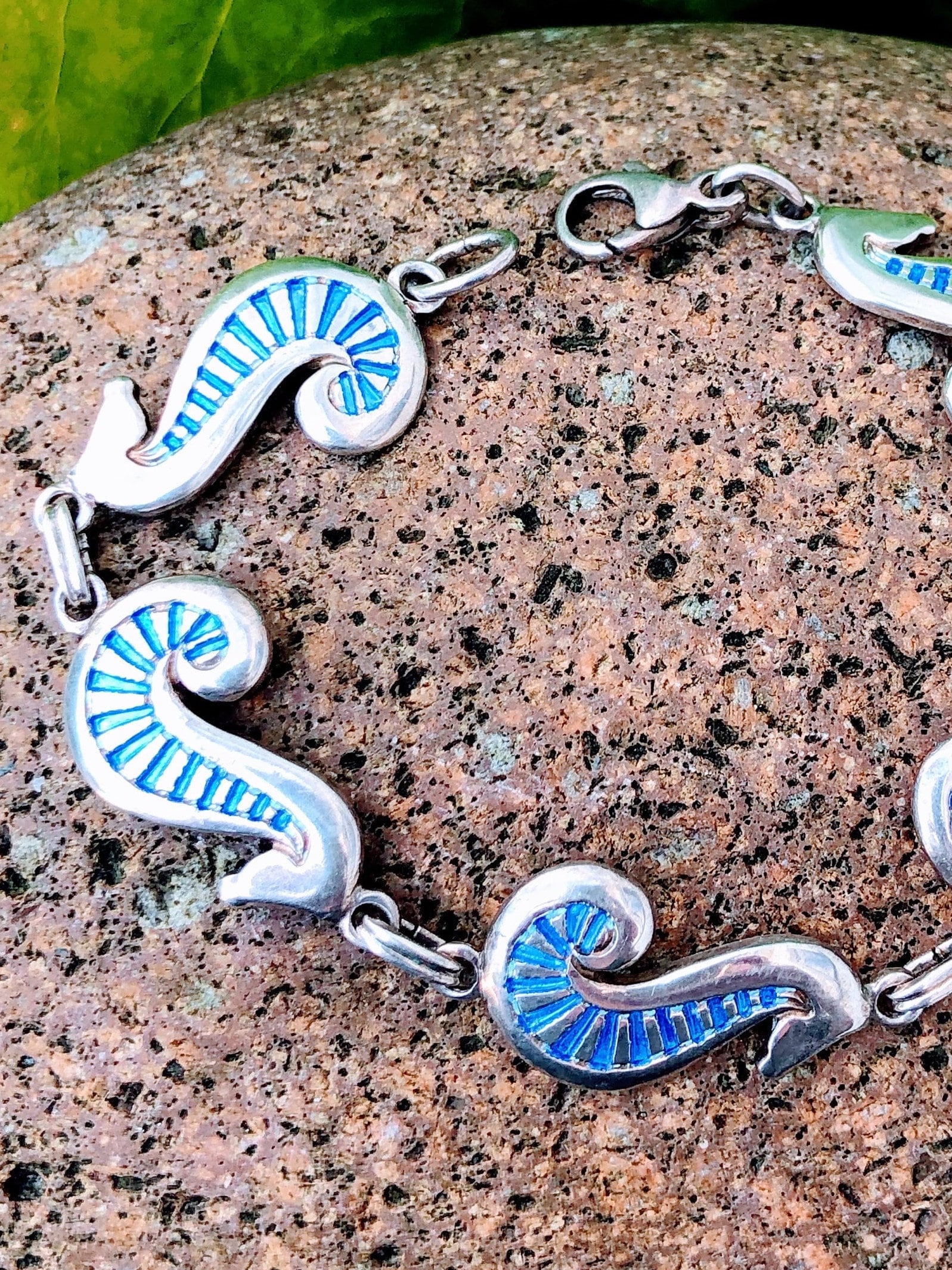 Beautiful Vintage Sheila Fleet Sterling Silver Sapphire Blue