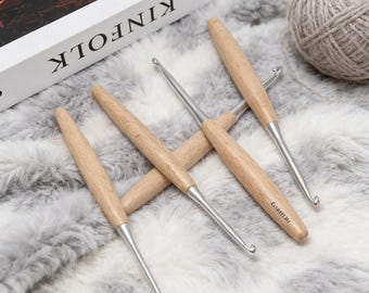 Ergonomic Solid Wood Crochet Hooks | Professional Lace Weave Yarn Tools
