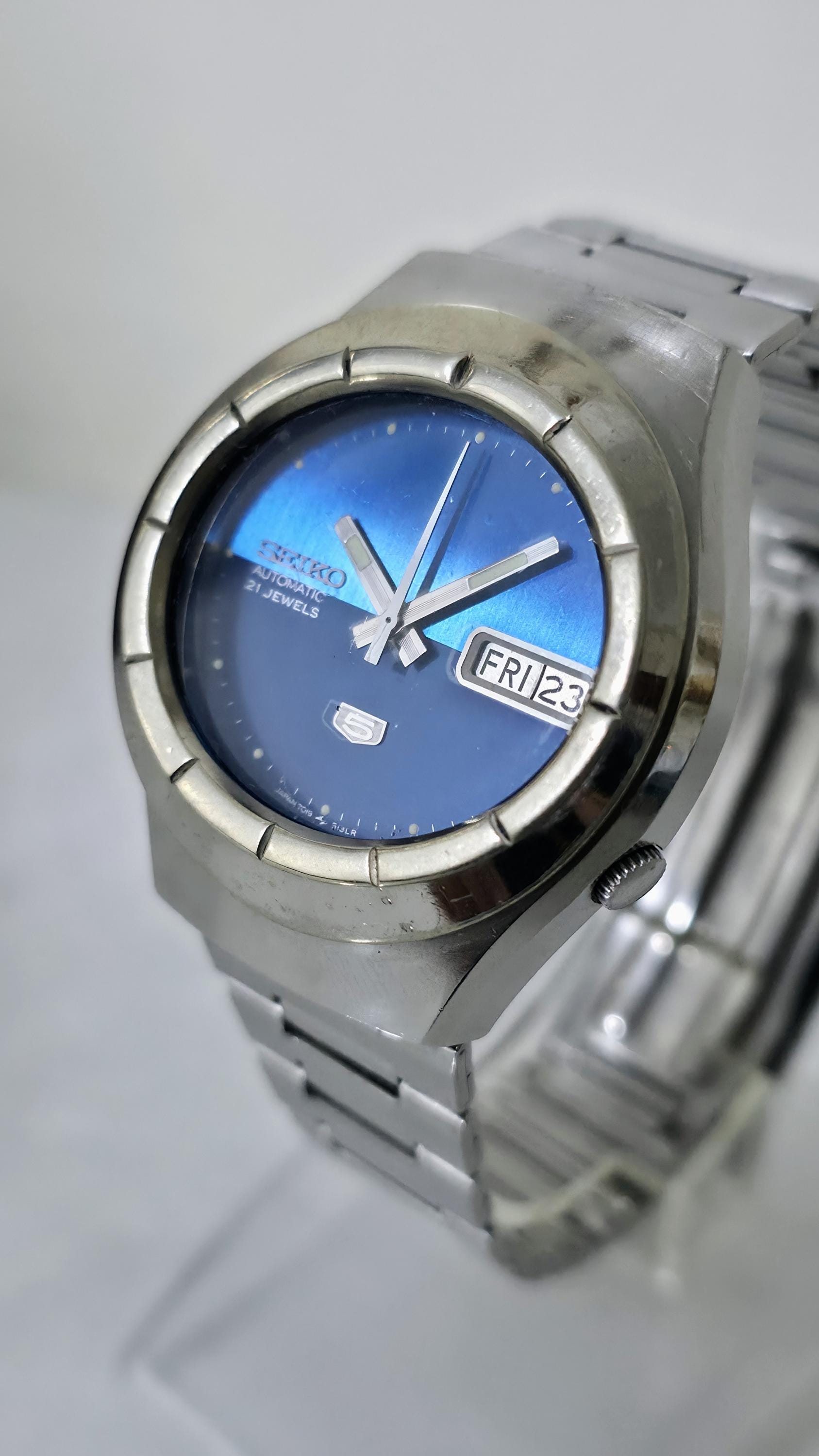 Rare Vintage Watch Seiko 5 Automatic 7019-5080 Blue Dial 21 Jewels