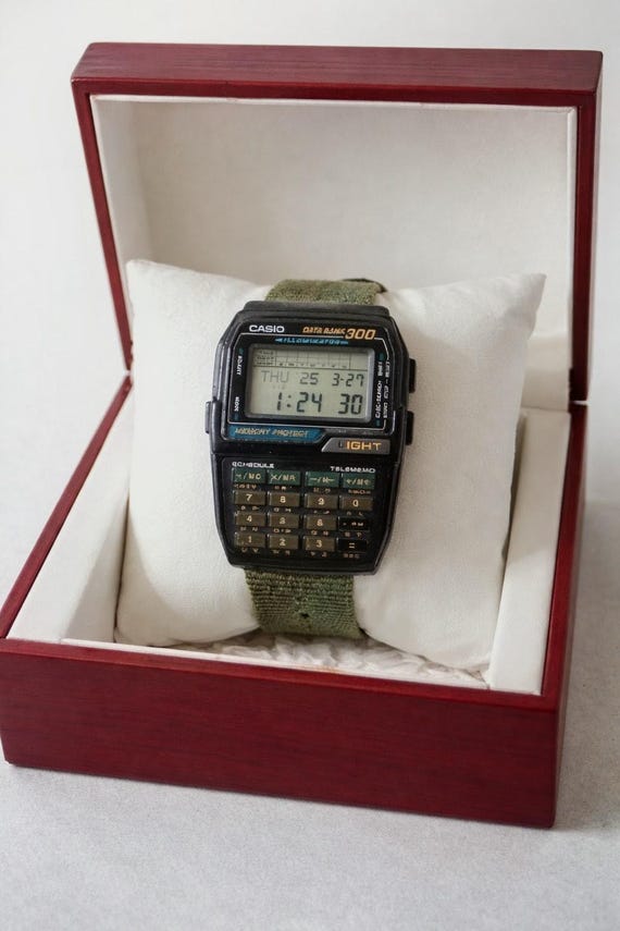 Rare Vintage Casio Data Bank DBC-300 Illuminator Watch, Calculator