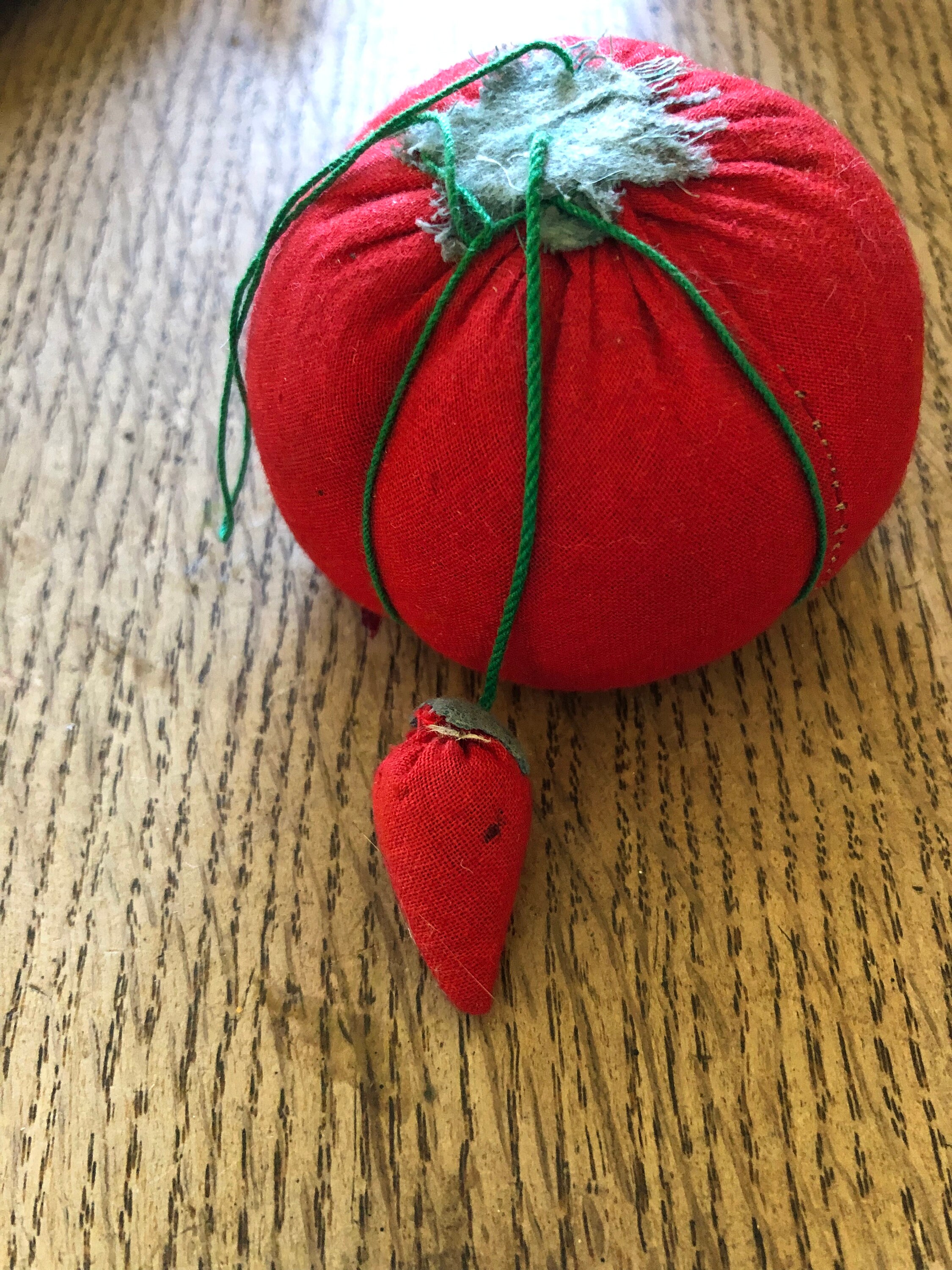 Tomato Pin Cushion With Strawberry Sharpener Textiles Direct