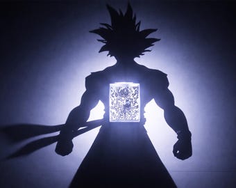 Lámpara de pared con la silueta de Goku Super Saiyajin, luz nocturna con la silueta de Dragon Ball.