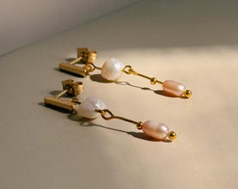 freshwater pearl dangle earrings with gold components