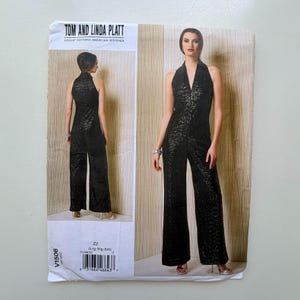 2016 Vogue V1506 Sewing Pattern – Tom and Linda Platt Misses’ Jumpsuit (Sizes L–XXL) – Uncut and Factory Folded