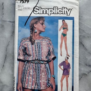 1986 Vintage Simplicity 7579 - Frökens bikini och övertäckande tunika - Storlek N (10-14) - OKLIPPEN och FABRIKSVIKT