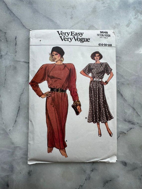 vogue a line dress pattern 1985 9648 – Women’s A-Line – Size 14–16–18 – CUT AND COMPLETE Size:US4 Dua Lipa celebrates 30th REUNION DROP 1 Evening dress
