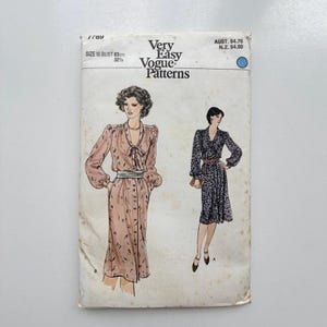 1980s Vogue 7789 Sewing Pattern – Misses’ Tie-Neck Button-Front Dress (Size 10) – Uncut and Factory Folded