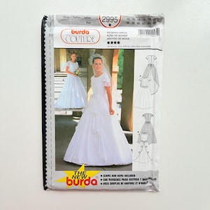 1995 wedding dresses Demetrios 1995