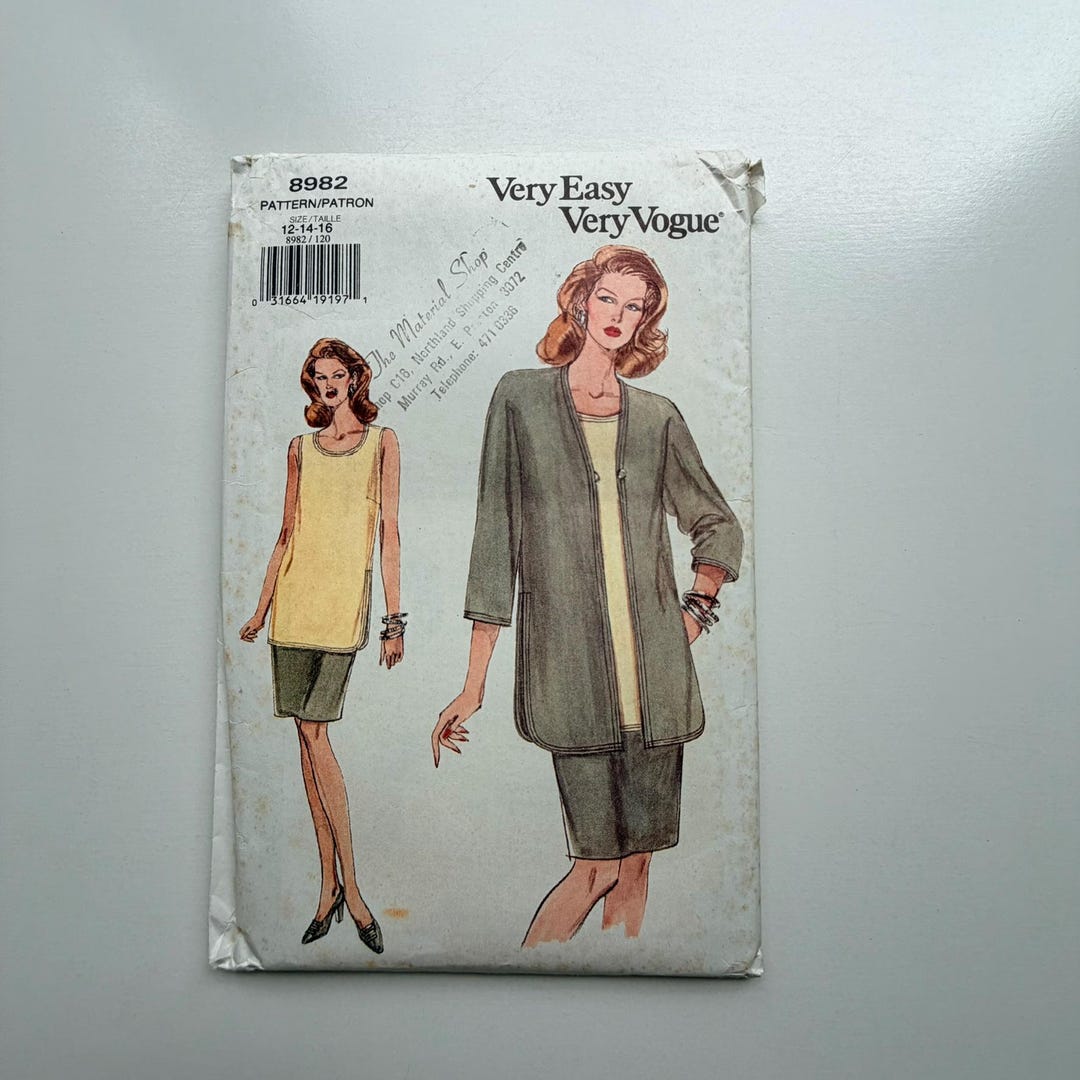 V8982 Pattern 1994 Vogue 8982 Sewing Pattern – Jacket, Top and Skirt (sizes 12-14-16 ...