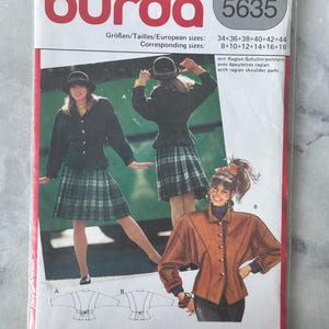 Burda 5635 naaipatroon 1988 - damesjas met raglanschoudervullingen (maten 8-18) - vintage Duits design - ONGESNEDEN en IN DE FABRIEK GEVOUWEN
